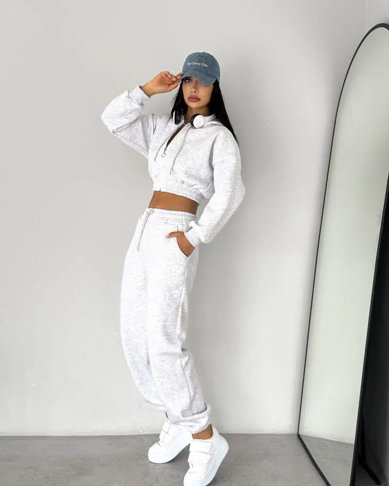 Bella's Sporty Chic Tracksuit Set-Grey