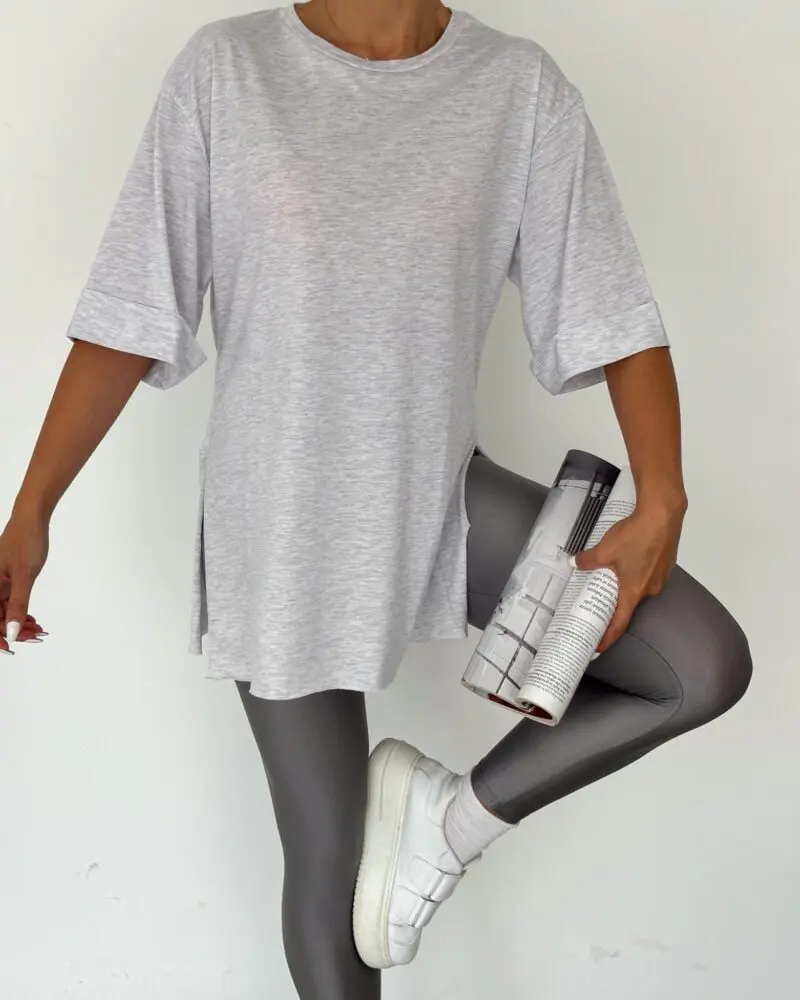 Round-neck side-slit grey t-shirt-¾ Sleeve