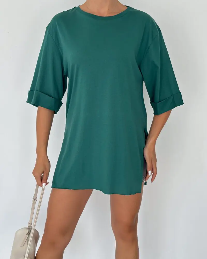 Round-neck side-slit green t-shirt-¾ Sleeve