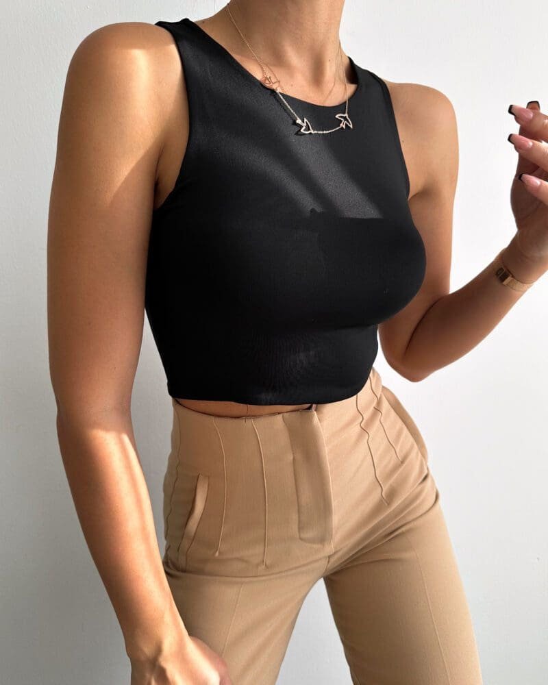 Black Basic Tank top