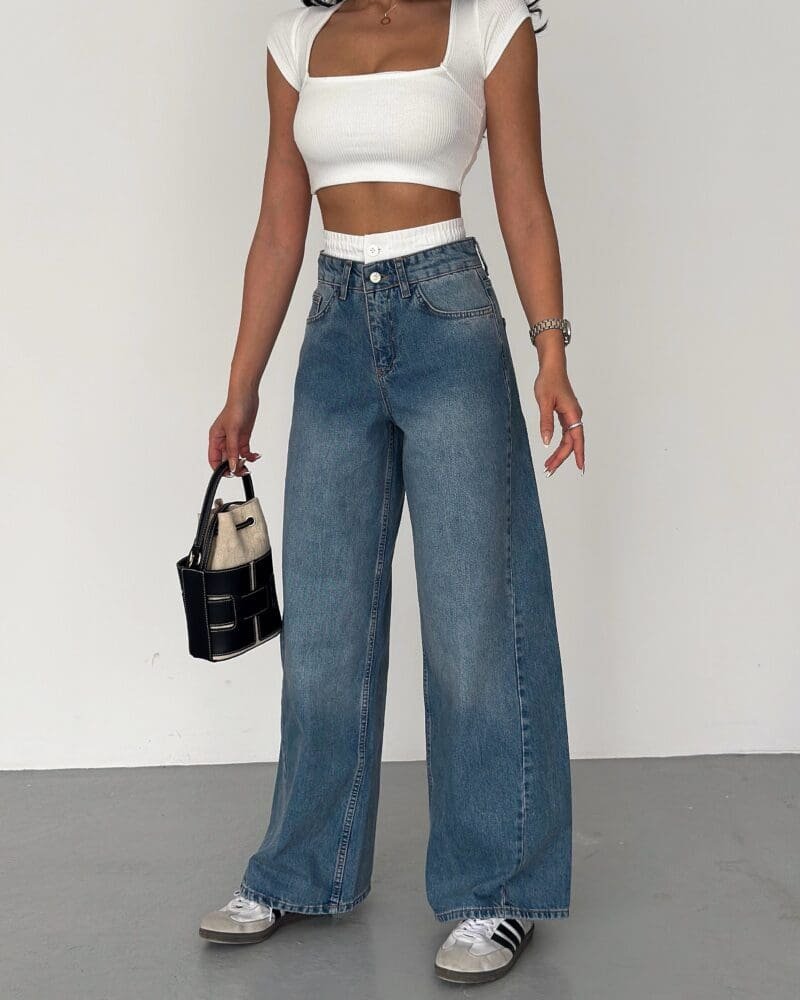 Retro Flare High-Waisted Jeans