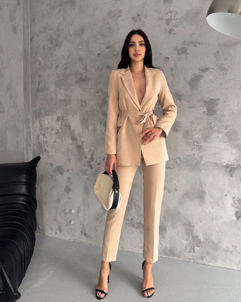 Elegant Blazer & Flexi Trousers Duo - Beige