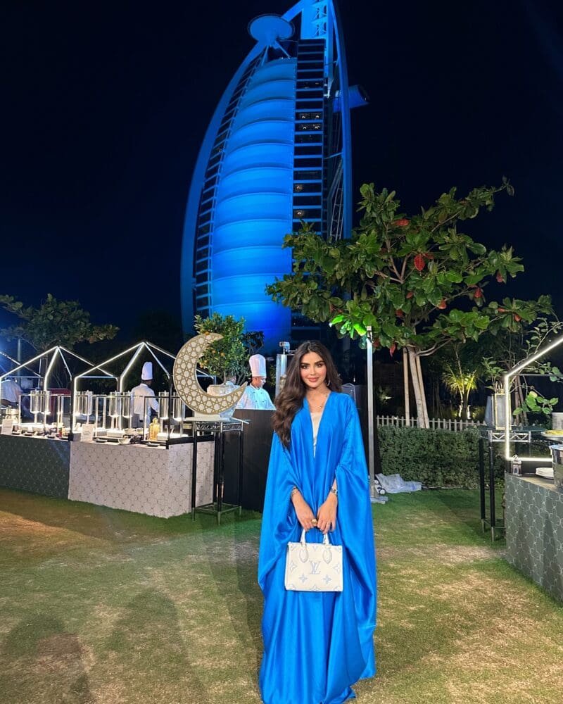 Yamama (يمامة) Abaya - Royal Blue