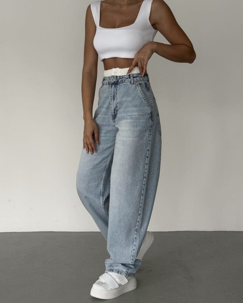 Laid-Back Light Wash Jeans