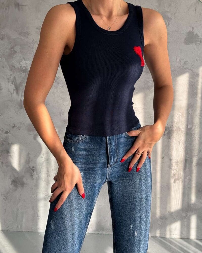 A Heart Top