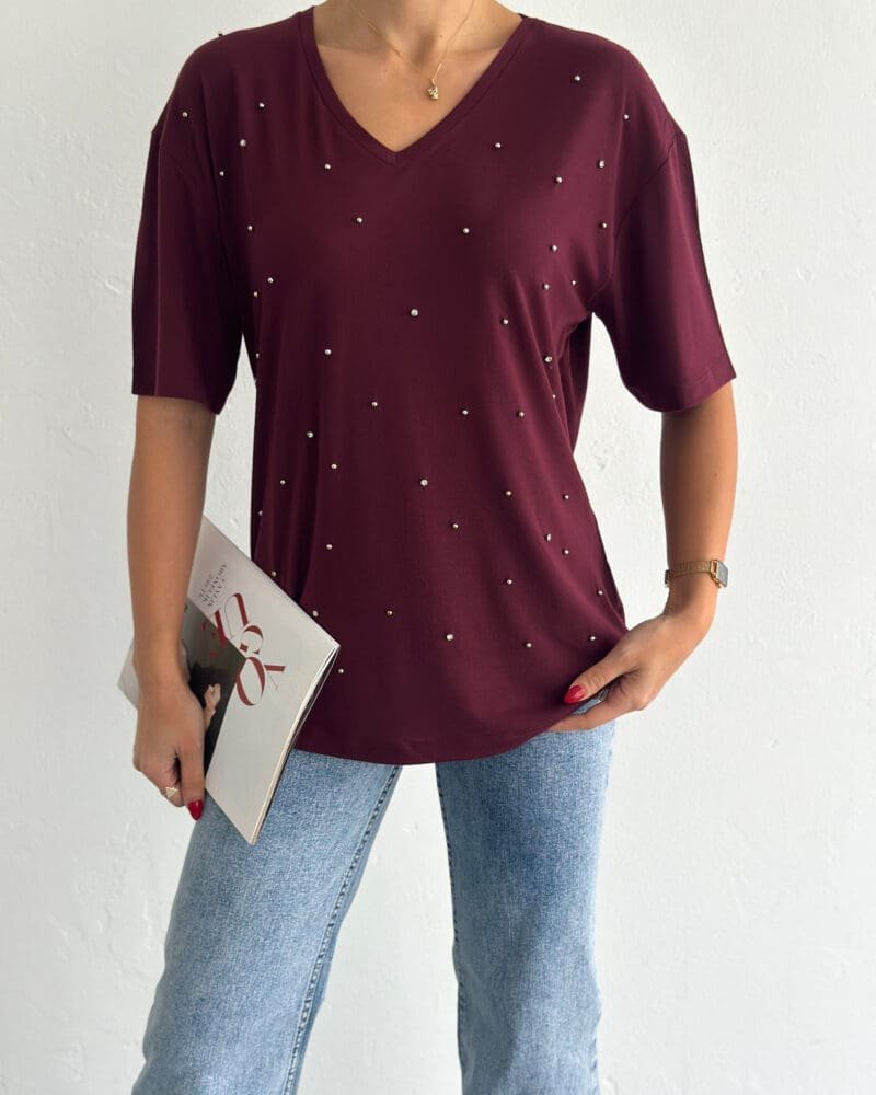 Pearl Sprinkle V-Neck Tee - Maroon