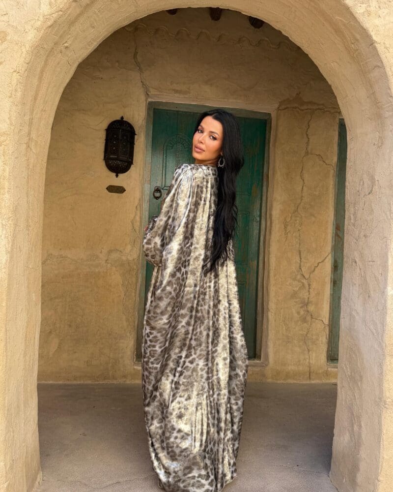 Majestic Topaz Abaya