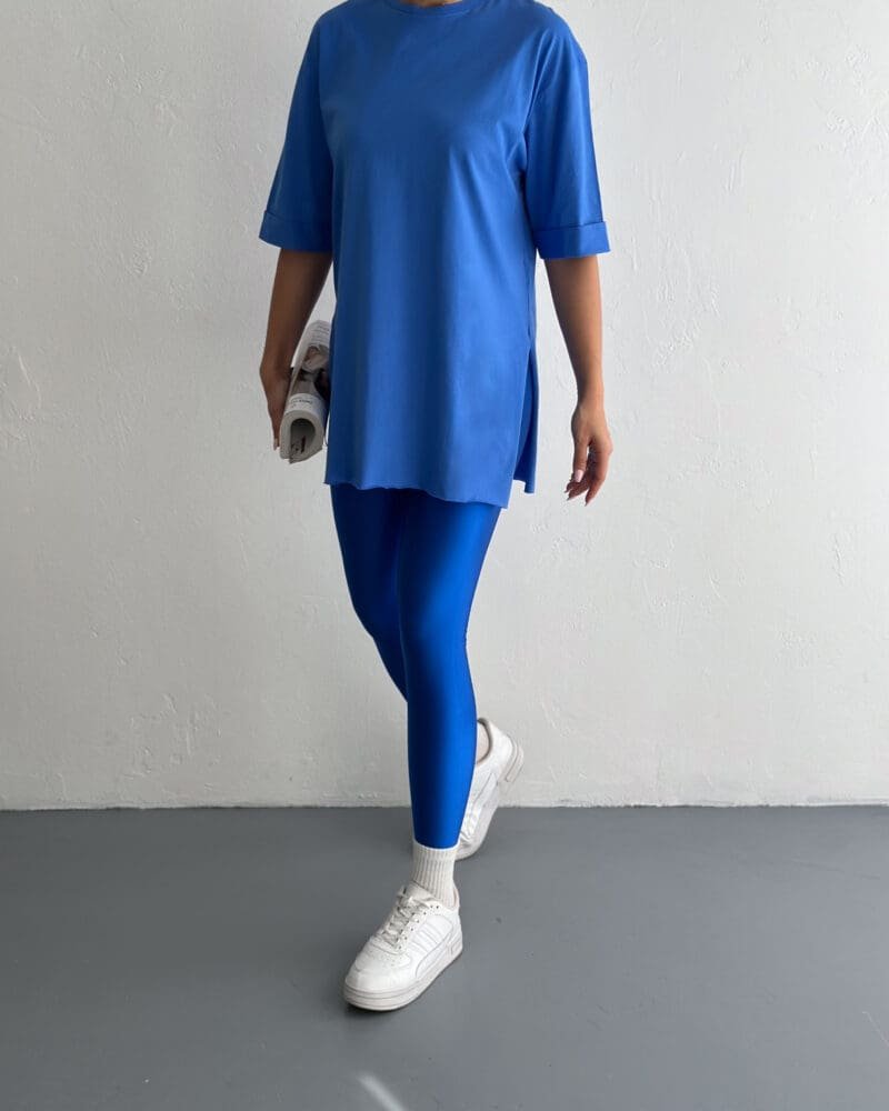 Round-Neck Side-Slit Royal Blue T-Shirt-¾ Sleeve