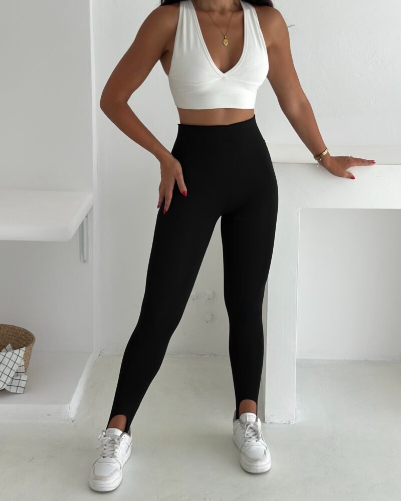 Aria Stirrup Leggings – Black