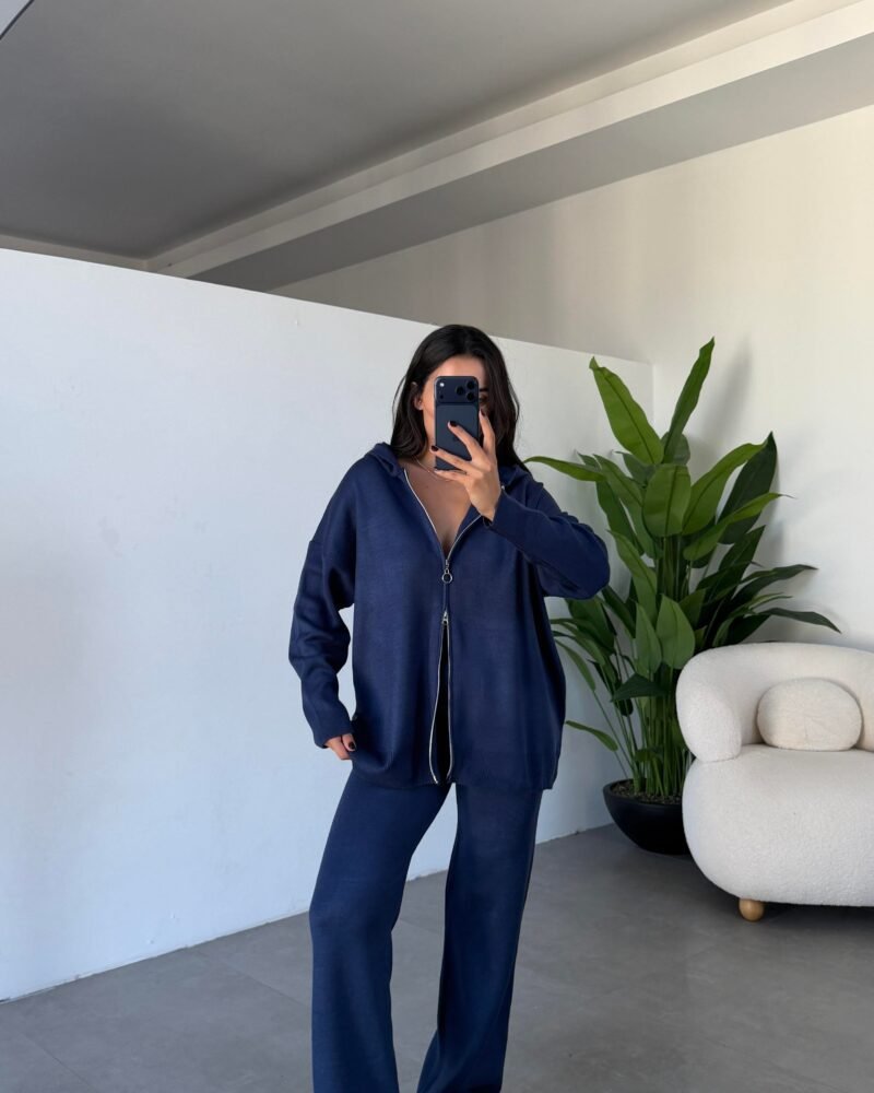 The Essential Knit Duo Navy