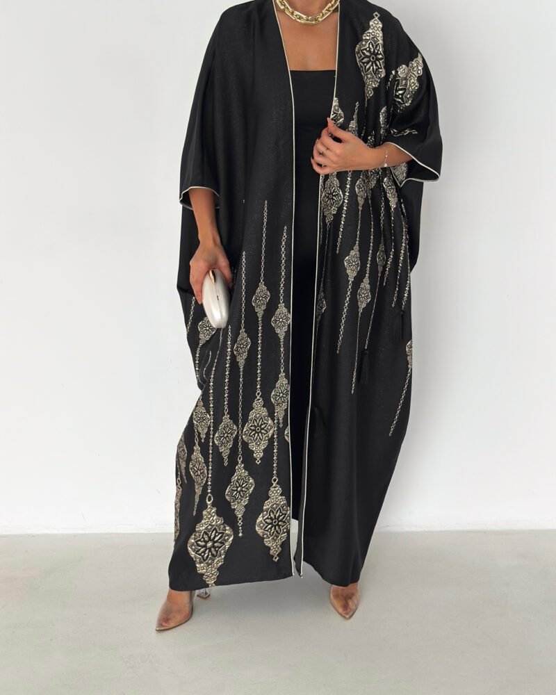 Lumière Abaya