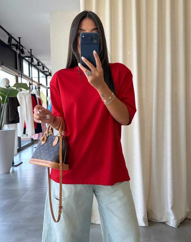 Heart On My Back Tee-Red